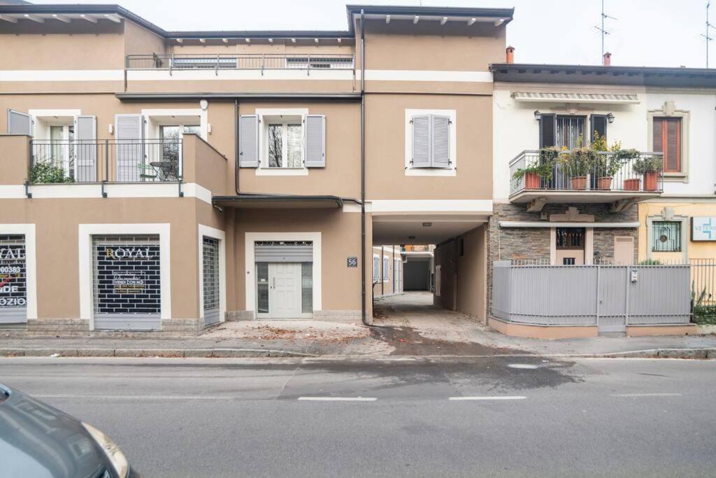 Dimora Di Privacy Fronte Parco E Ospedale Di Monza Lägenhet Lissone Exteriör bild